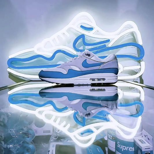 Air Max 1 Neon Sign 𝕹𝖊𝖔𝖓 𝐏𝐚𝐫𝐚𝐝𝐲𝐬𝐞 