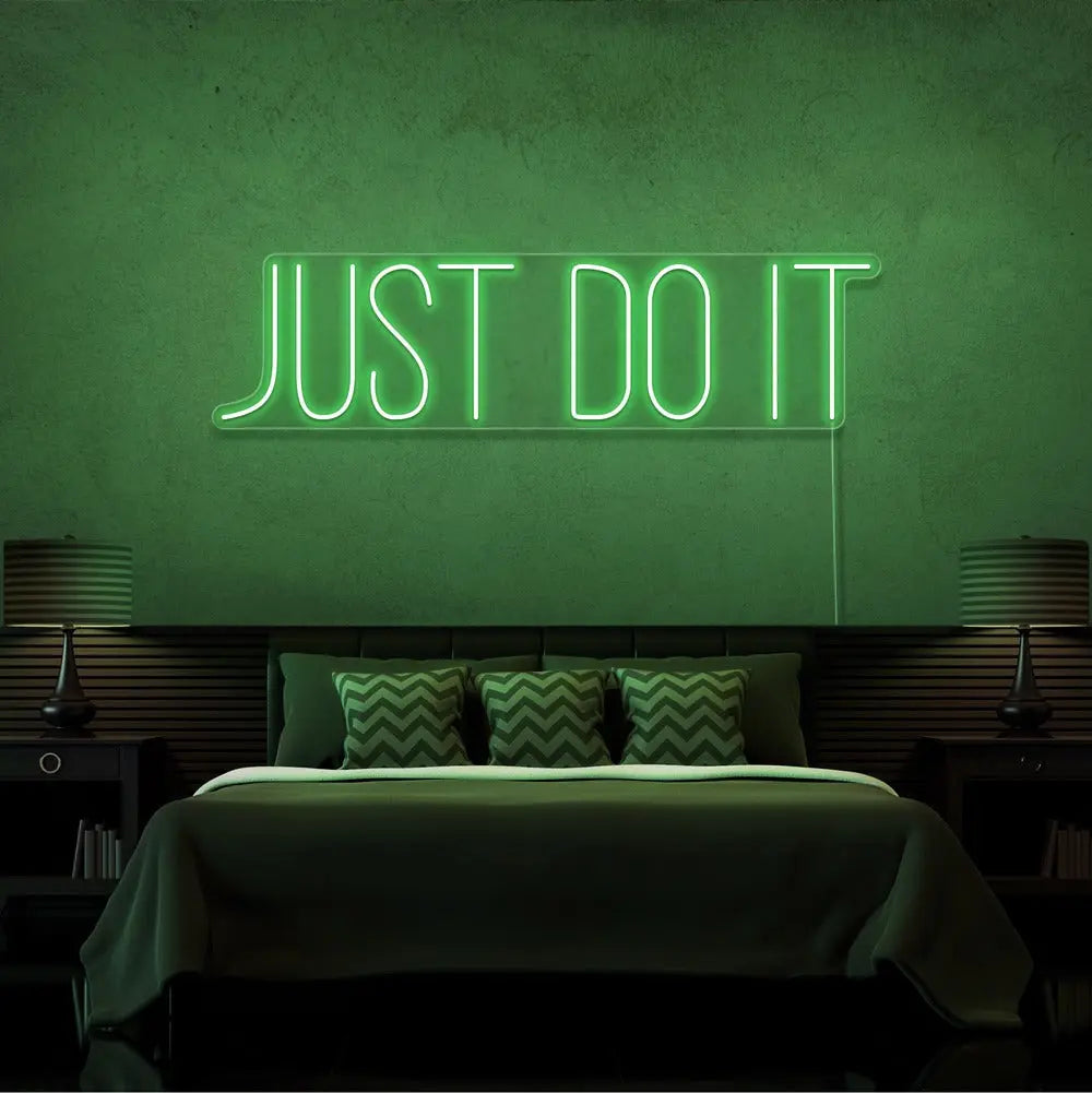 Just Do It Neon Sign 𝕹𝖊𝖔𝖓 𝐏𝐚𝐫𝐚𝐝𝐲𝐬𝐞 