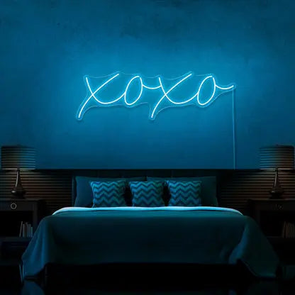 XOXO Neon Sign 𝕹𝖊𝖔𝖓 𝐏𝐚𝐫𝐚𝐝𝐲𝐬𝐞 